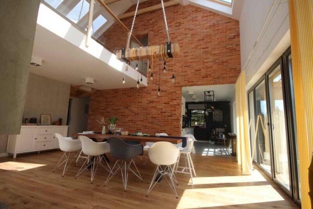 Wiselka Holiday House-1,2Km To The Beach; 5 Bedrooms, 3 Bahrooms; Fire Place. Private Sauna! Extérieur photo